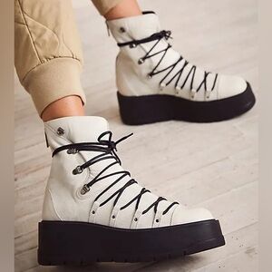 FP Free People | Boots | Simone White Leather Suede Wedge Boot | Size 37 | 6.5/7